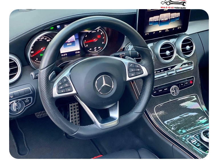 Có nên mua Mercedes C200 đời 2018 cũ không Đánh giá chi tiết