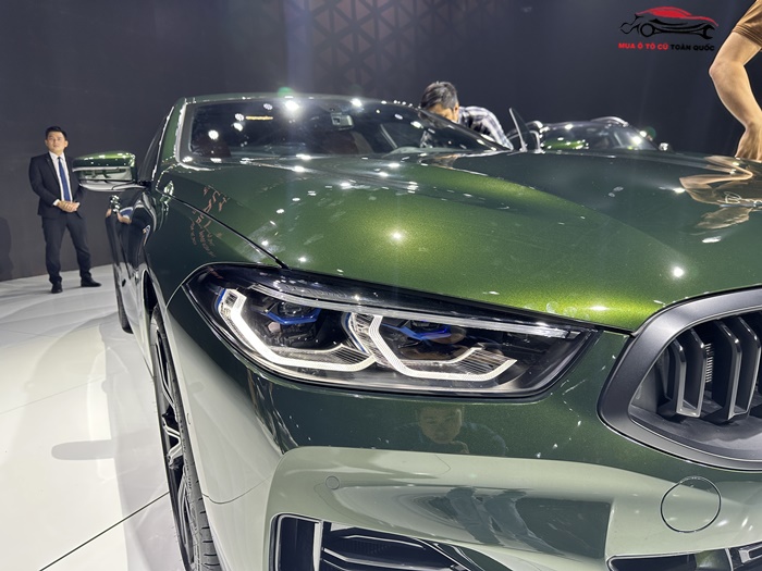 BMW 8 Series Giá lăn bánh & đánh giá thông số kỹ thuật mới nhất