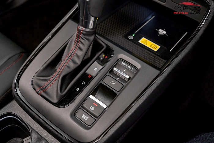 Honda CRVGiá lăn bánh & đánh giá thông số kỹ thuật mới nhất
