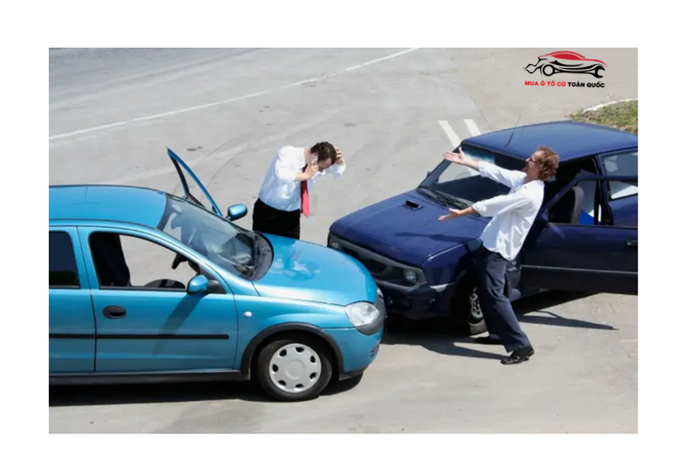 Bảo hiểm xe ô tô và những điều bạn cần biết
