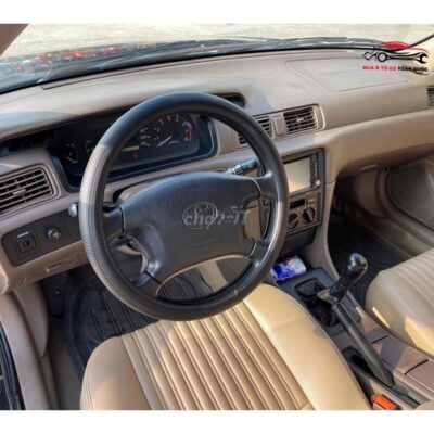 Bán xe Camry 2.2 GLI đời 2002